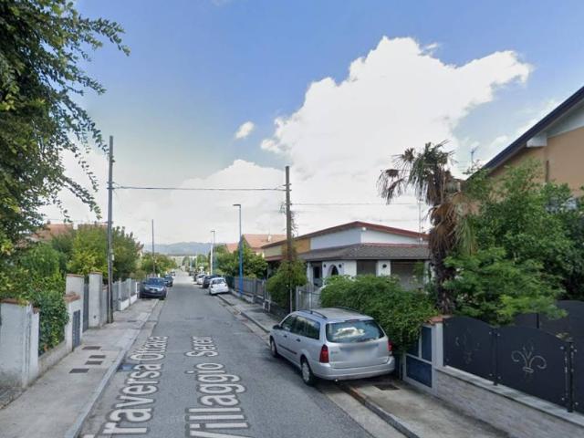 Villa Indipendente in vendita a Villaggio Sereno, Brescia