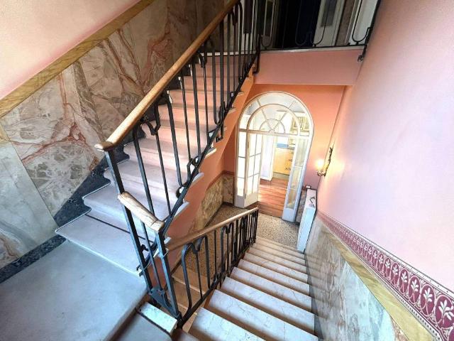 Villa Indipendente in vendita a Zona Est, Brescia