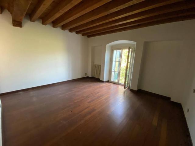 Villa Indipendente in vendita a Zona Sud, Brescia