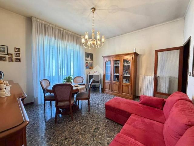 Villa Indipendente in vendita a Zona Ovest, Brescia