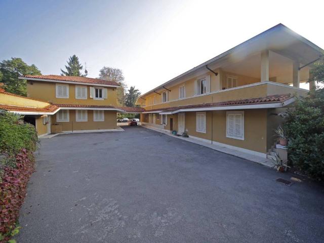 Villa Indipendente in vendita a Zona Centro, Brescia