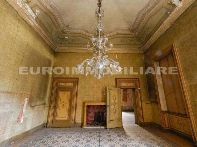 Villa Indipendente in vendita a Zona Centro, Brescia