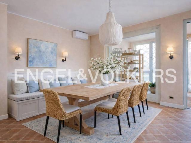 Villa Indipendente in vendita a Zona Sud, Brescia