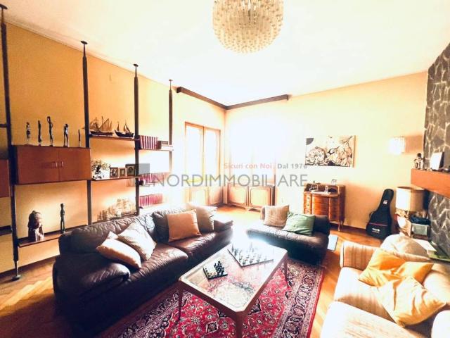 Villa Indipendente in vendita a Zona Ovest, Brescia