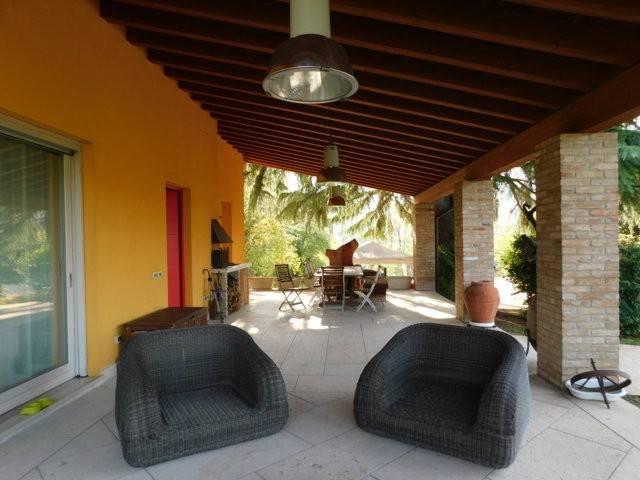 Villa Indipendente in vendita a Zona Nord, Brescia