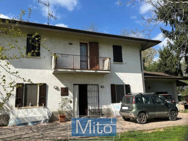 Villa Indipendente in vendita a Nuvolento, Lombardia