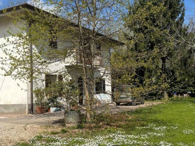 Villa Indipendente in vendita a Nuvolento, Lombardia