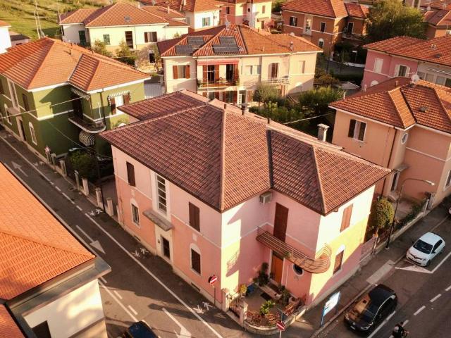 Villa Indipendente in vendita a Zona Sud, Brescia