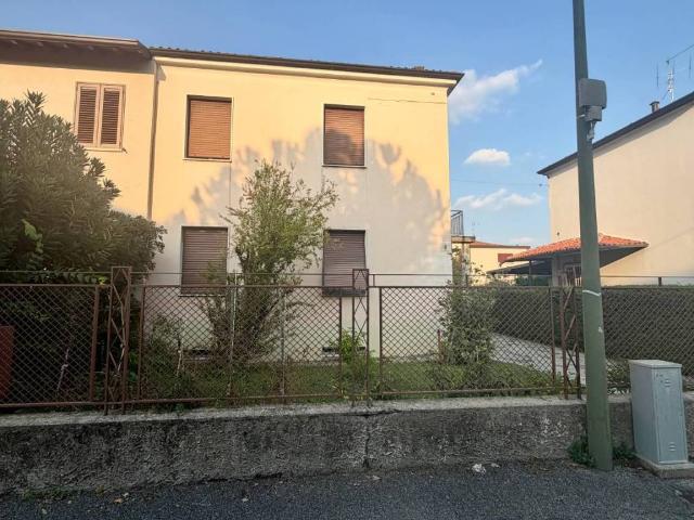Villa Indipendente in vendita a Zona Ovest, Brescia