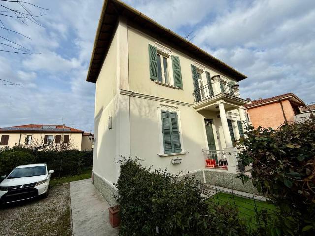 Villa Indipendente in vendita a Zona Ovest, Brescia