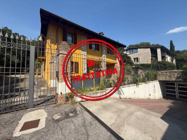 Villa Indipendente in vendita a Zona Est, Brescia
