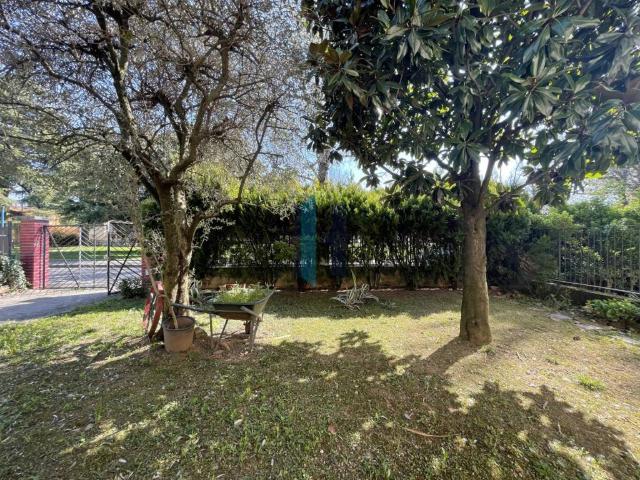 Villa Indipendente in vendita a Zona Ovest, Brescia