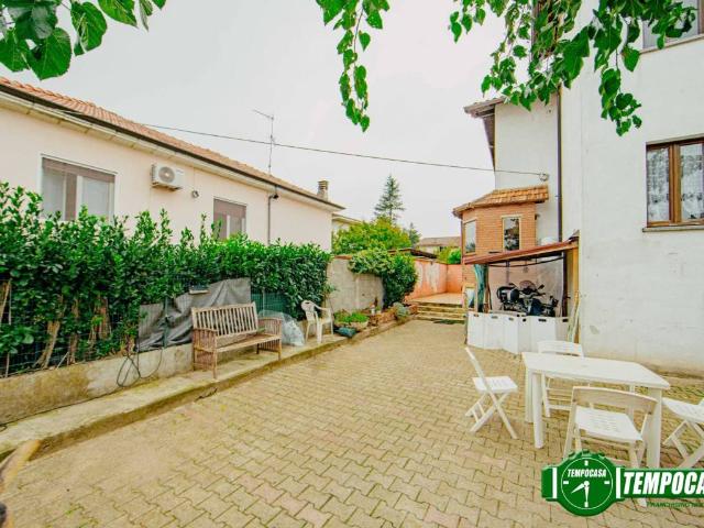 Villa Indipendente in vendita a Bressana Bottarone, Lombardia