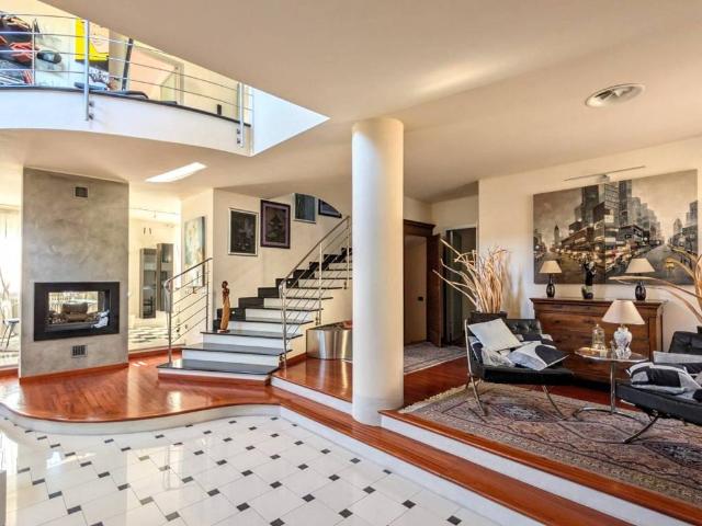 Villa Indipendente in vendita a Bressana Bottarone, Lombardia