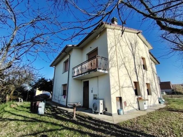 Villa Indipendente in vendita a Bressana Bottarone, Lombardia