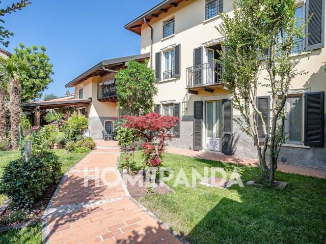 Villa Indipendente in vendita a Brignano Gera D'adda, Lombardia
