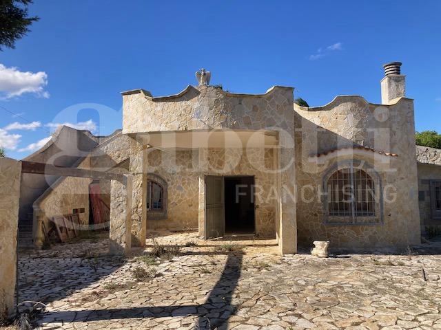Villa Indipendente in vendita a Casale, Puglia