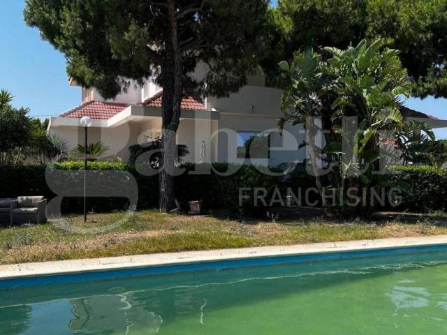 Villa Indipendente in vendita a Casale, Puglia