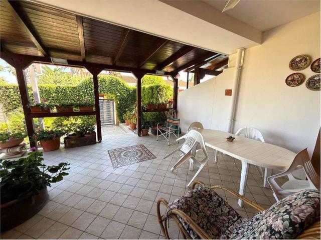 Villa Indipendente in vendita a Puglia, Brindisi