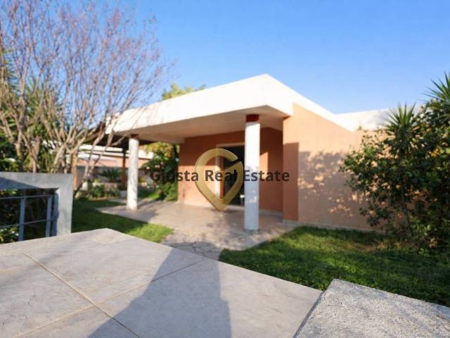 Villa Indipendente in vendita a Puglia, Brindisi
