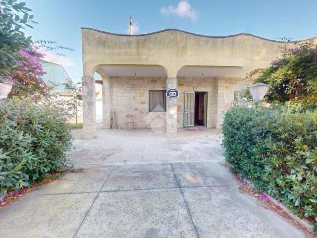 Villa Indipendente in vendita a Brindisi