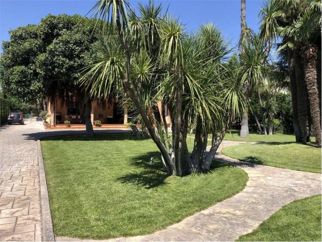 Villa Indipendente in vendita a Paradiso, Puglia