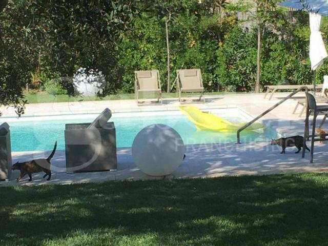 Villa Indipendente in vendita a Casale, Puglia
