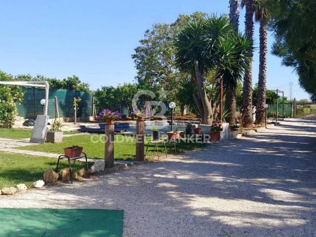 Villa Indipendente in vendita a Puglia, Brindisi