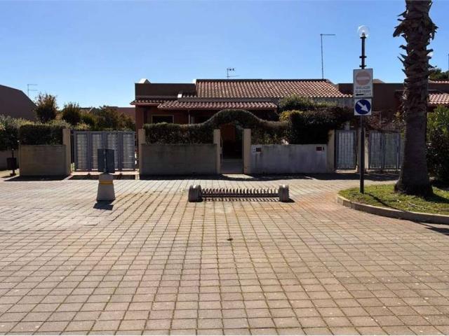 Villa Indipendente in vendita a Puglia, Brindisi