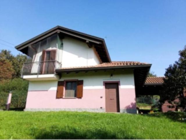 Villa Indipendente in vendita a Piemonte, Novara
