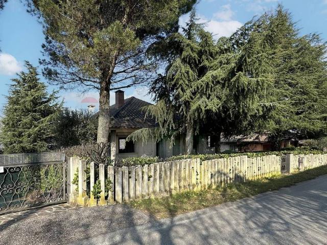 Villa Indipendente in vendita a Briosco, Lombardia