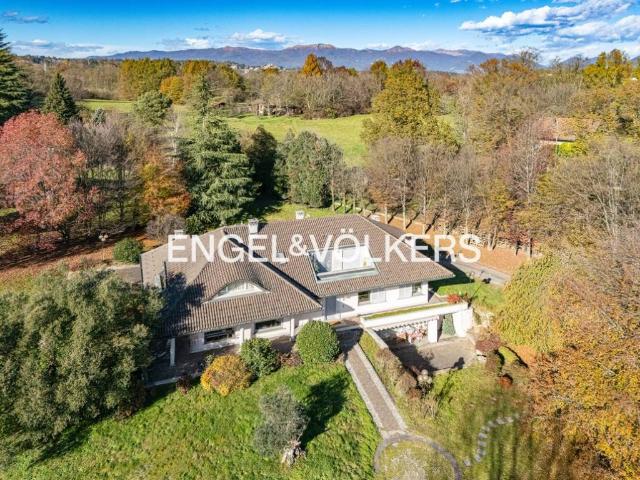 Villa Indipendente in vendita a Briosco, Lombardia