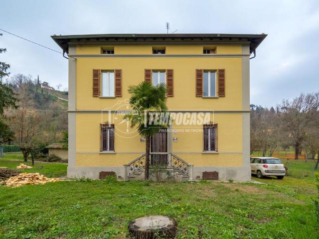 Villa Indipendente in vendita a Unione della Romagna Faentina, Brisighella
