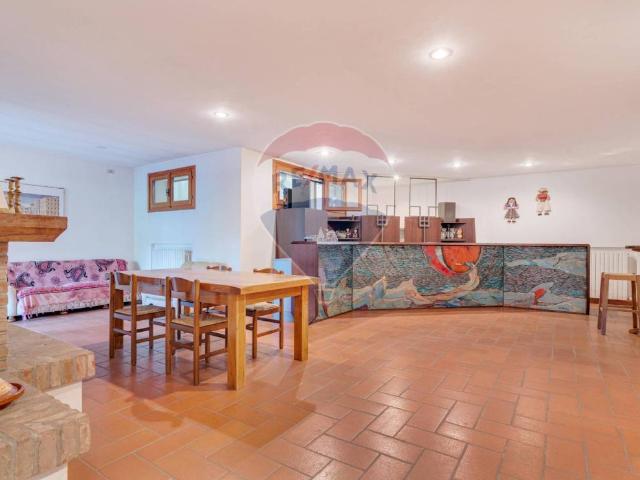 Villa Indipendente in vendita a Unione della Romagna Faentina, Brisighella