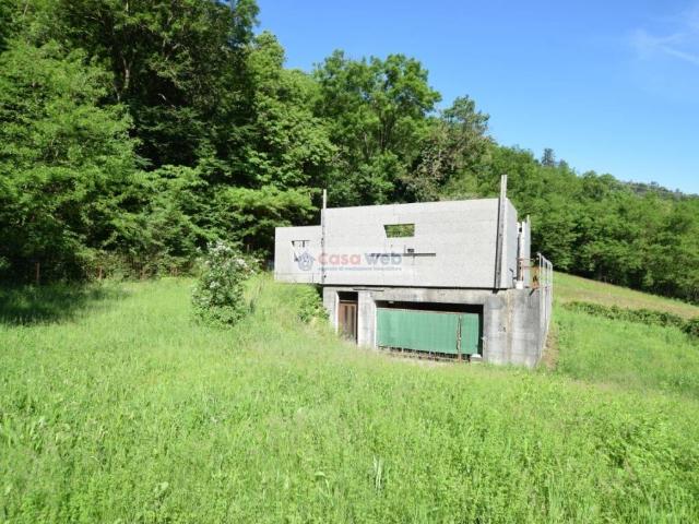 Villa Indipendente in vendita a Comunità Montana Valli del Verbano, Brissago Valtravaglia