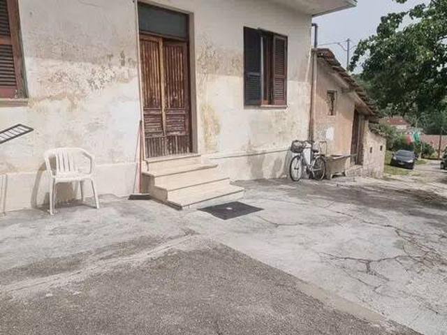 Villa Indipendente in vendita a Broccostella, Lazio