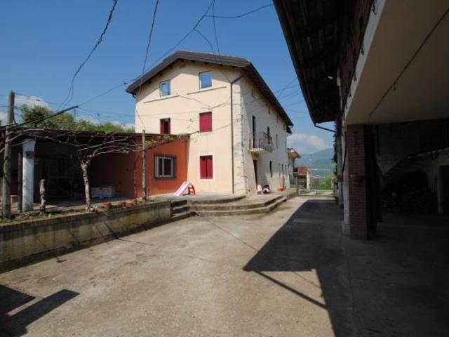 Villa Indipendente in vendita a Brogliano, Vicenza