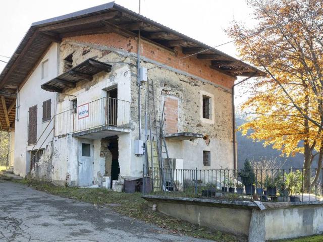 Villa Indipendente in vendita a Piemonte, Cuneo