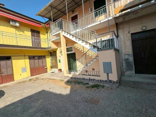 Villa Indipendente in vendita a Broni, Lombardia