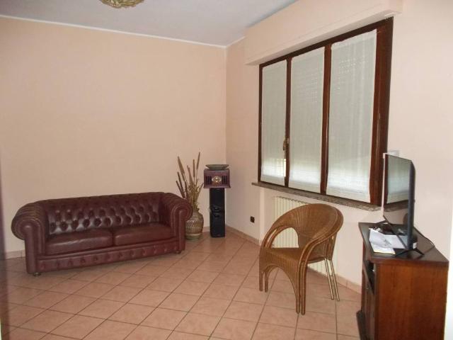 Villa Indipendente in vendita a Broni, Lombardia