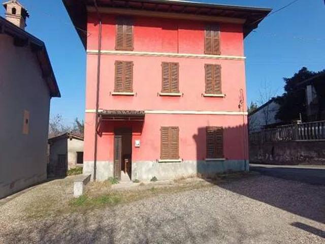Villa Indipendente in vendita a Broni, Lombardia