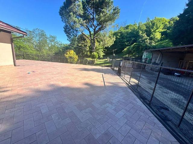 Villa Indipendente in vendita a Broni, Lombardia