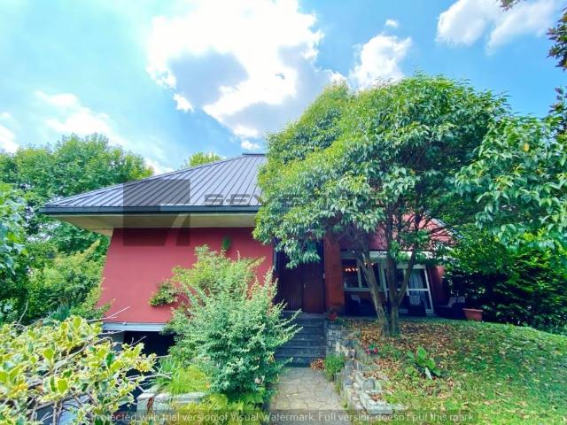 Villa Indipendente in vendita a Moncucco, Brugherio