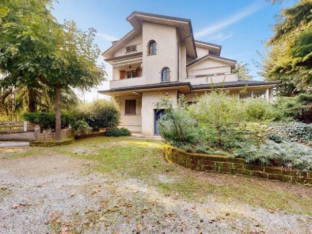 Villa Indipendente in vendita a Moncucco, Brugherio
