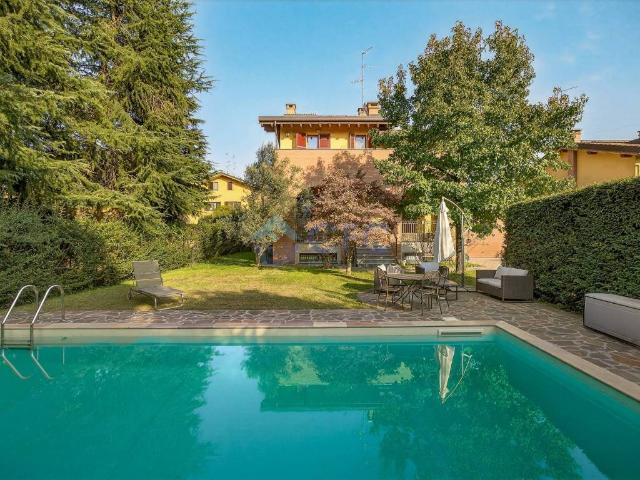 Villa Indipendente in vendita a Moncucco, Brugherio