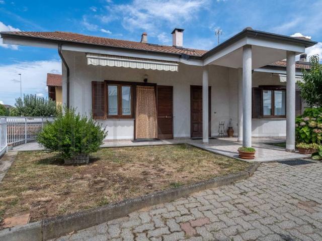 Villa Indipendente in vendita a Tetti Griglio, Piemonte