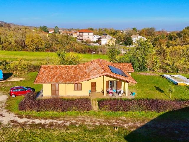 Villa Indipendente in vendita a Tetti Griglio, Piemonte