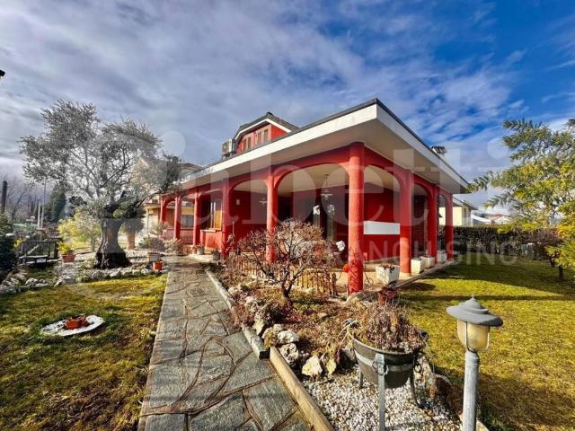 Villa Indipendente in vendita a Piemonte, Torino