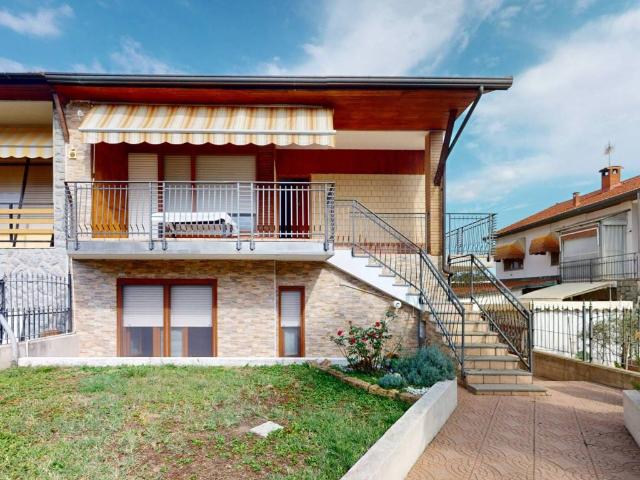 Villa Indipendente in vendita a Tetti Griglio, Piemonte