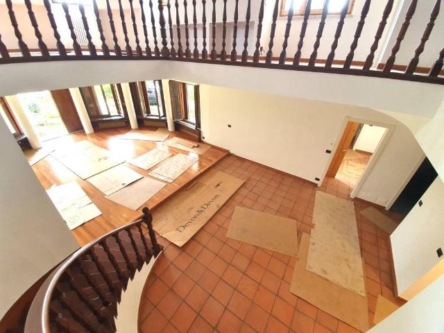 Villa Indipendente in vendita a Piemonte, Torino
